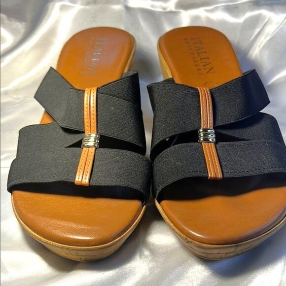 Italian Shoemakers Black and Brown Sandals Size 10W - Picture 1 of 8